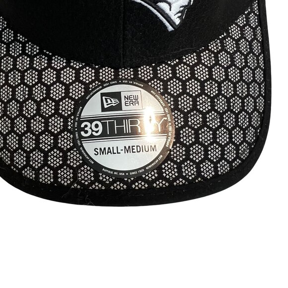 NWT New Era 39Thirty NFL Patriots Sideline Cap Black S/M - Picture 2 of 10